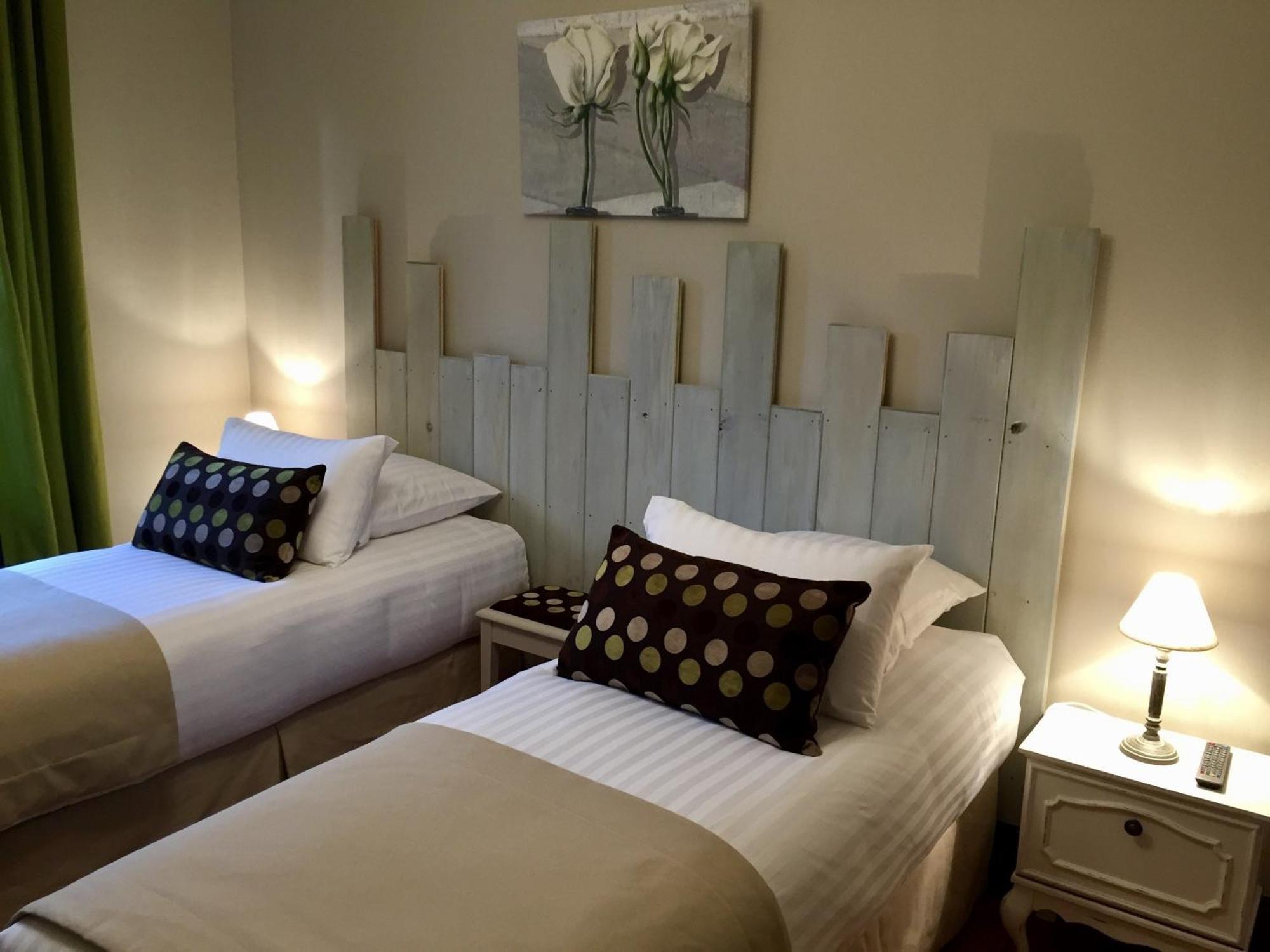 Chambres D'Hotes Les Ecrins オルベ エクステリア 写真
