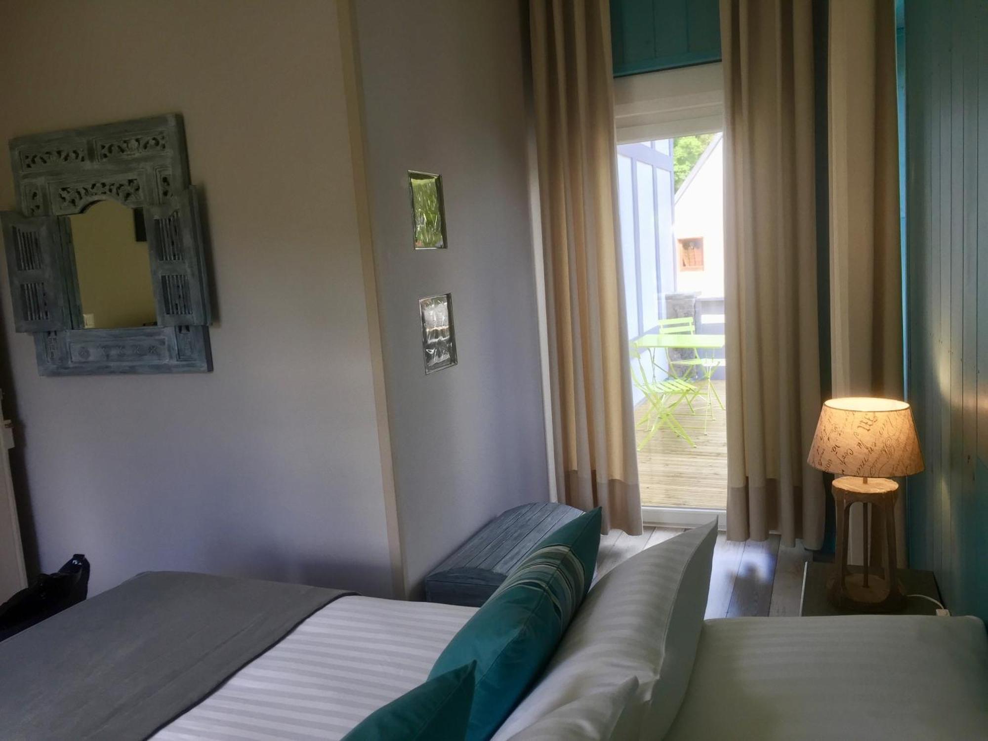 Chambres D'Hotes Les Ecrins オルベ エクステリア 写真